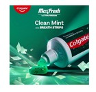 Colgate Maxfresh Fluoride Toothpaste  Clean Mint  4 Pack  6 3 Oz Fresh Breath To
