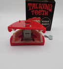 1970 Fishlove   Co  Wind-up Talking Teeth With Original Box   Key