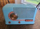 Vintage Silvertone  candycane  Model 3451 Table Top Pushbutton Am Radio Works 