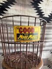 Vintage Advertising Wire Egg Basket Moormans Feeds Farm Adv Quincy Il