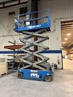 2006 Genie 2632 Scissor Lift  26  Deck Hgt With A 32  Work Hgt  Extendable Deck