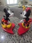 Large Disney s Mickey And Minnie Kissing Heart Bobblehead Figurines   collection