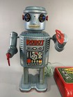 Vintage R-35 Modern Toys Battery Operated Robot Japan 1950   s Look   