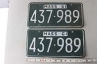 Matching Pair Vintage License Plates Massachusetts 61    1961 Mass 437     989