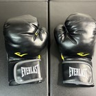 Everlast   Classic Boxing Training Glove For Heavy Bag Training   Mitt Work Spar