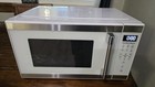 Hamilton Beach 1 1 Cu Ft Countertop Microwave Oven  1000 W plate Doesn t Rotate