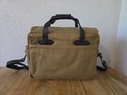 Filson Rugged Twill Padded Computer Bag   Tan   Usa Made   Msrp  625