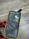 Fluke 101 Basic Digital Multimeter Pocket Portable Meter Ac Dc Volt Tester 600v