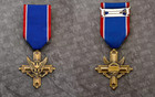 Distinguished Service Cross  dsc  Us Army Medal Lapel Pin Usa Ribbon