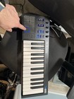 Alesis V25 Midi Keyboard Controller 25-key Usb Drum Pads Music Production
