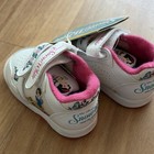Disney Snow White Girls Floral Low Top Sneakers White pink Hook   Loop Au 1