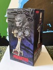 Predator 1 4th Scale Collectible Bust Hot Toys Sealed Rare  htb  2008