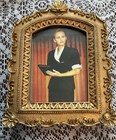 Vintage Ornate Gold Tone Picture Frame Victorian Style 3 5     X 5    Photos