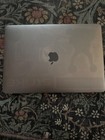 2017 13  Apple Macbook Pro Space Gray 2 3ghz Dual-core Intel Core I5 8gb Ram