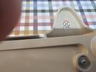 Seca 374 Infant Pediatric Scale With Extra Large Shell-shaped Tray 44 Lbs 20 Kg