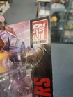 Transformers Generations Power Of The Primes Deluxe Class Dinobot Slug New Wear