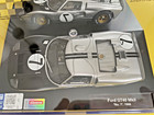 Carrera 23939 Digital   Analog Ford Gt40 Mkll  7 W lights 1 24 Scale Slot Car