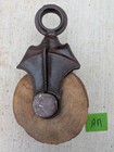 Wi Barn Antique Myer  o  K  8  Single Center Drop Pulley Cast Iron wood Farm  An