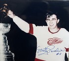 Marty Pavelich Detroit Red Wings Autographed 8x10 Photo With Cup