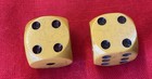 Rare Vintage Butterscotch  3 4     Bakelite Dice With Rounded Edges And Black Pips