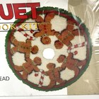 Vintage Bouquet Gingerbread Man Christmas Tree Skirt Latch Hook Kit 33  New