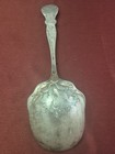 1847 Rogers Bros Charter Oak Pattern Casserole  Berry Spoon Worn