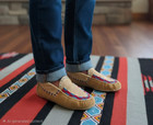 Vintage 1970 s Native American Beaded Moccasins  2
