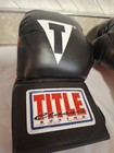 Title Boxing Pro Style Genuine Leather Classic Gloves 30 Oz Black White Red
