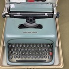 Underwood Olivetti Studio 44 Manual Typewriter W  Case Manual Ribbon Read