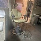 Beige Dental Examination Chair W  Headrest  Armrests   Foot Controls