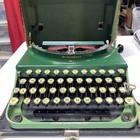 Vtg Antique 1930 Remington Manual Typewriter With Hard Case 2 Tone Green Nice 