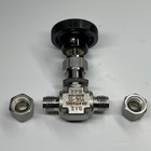 Swagelok Needle Valve 1 4     Ss-1vs4  5000psig   100f