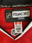 Reebok Ccm Chicago Blackhawks Johnathan Toews  19 Size 52 Red Jersey Fight Strap