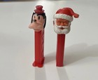 Vintage No Foot Feet Disney Goofy Pez Candy Dispenser   Santa 2 Pcs