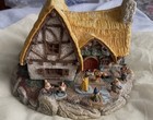 Disney Snow White   7 Seven Dwarfs Cottage Goebel Olszewski Miniatures Figurines