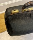 Antique Textured Leather Large Doctor s Bag brass Clasps   Handle