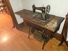 Rare Antique Early 1900 Vintage Singer Wooden Desk Sewing Machine