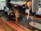 Vintage 1929 Singer 99 Sewing Machine Portable Wood Case Key Motor Br7 Runs