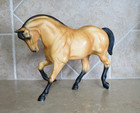 Vintage Hartland Buckskin Regal Quarter Horse Stallion Collectible Toy