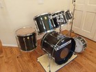 Ludwig Classic Maple 6-piece Drum Kit W snare  Emerad Lacquer  Time Capsule Kit 