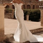 Trendy Off Shoulder Wedding Dress Lace Appliques Sweetheart Mermaid Bridal Gown