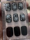 Dashing Diva Magic Press Nails 30 Medium Squoval Black Snowflakes New