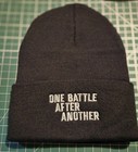 One Battle After Another Movie  2025  Beanie Sunglasses Goatee Halloween Costume