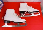 Ccm Pirouette Figure Skates Girls Size 10  White  Lace-up