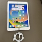 Apple Ipad Pro  9 7-inch  A1674 32 Gb  Wi-fi   4g  9 7 In - Space Gray