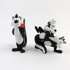Looney Tunes Pepe Le Pew   Penelope Pussycat Ceramic Plaque   2 Pvc Figures 90s