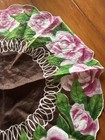 Vtg  Hankie Handkerchief  Round Scalloped Edge -circles Of Roses 14 
