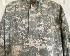 Military Army Combat Uniform Coat Jacket Digital Camo  Men s Size Medium Regular