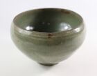 Korean Goryeo 13th C  Celadon Inlaid Slip Tea Bowl 3 75  Diameter