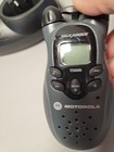 2 Motorola Talkabout T5600 Two Way Radios Walkie Talkies   Charger - Tested